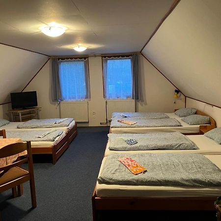 Turisticka Chata Jiskra Harrachov Eksteriør bilde